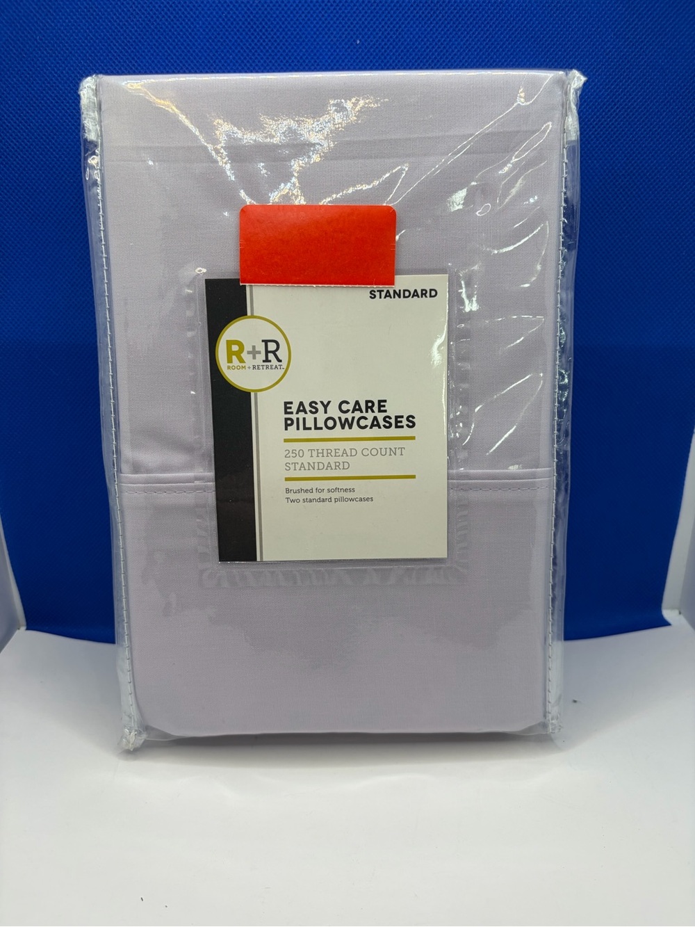 R+R Room + Retreat Lavender Standard Pillowcases 250 Thread Count Set of 2 New
